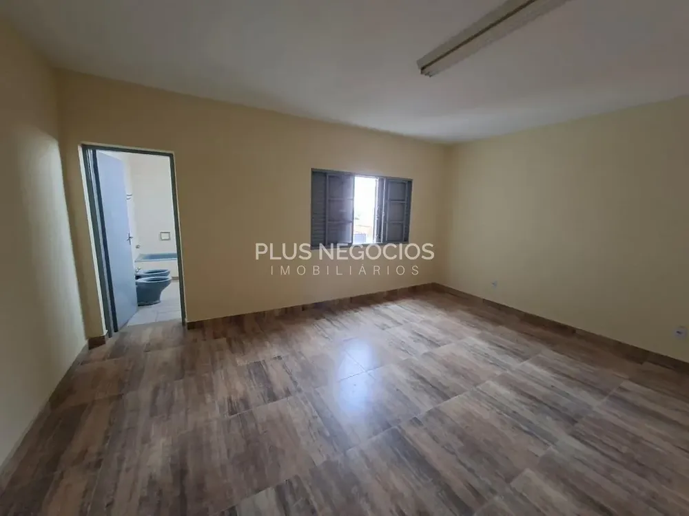 Casa, 1 quarto, 254 m² - Foto 9