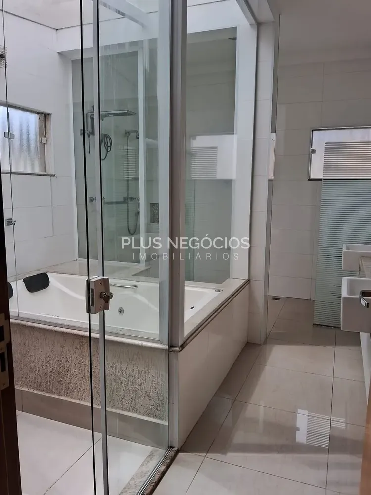 Casa, 3 quartos, 222 m² - Foto 11