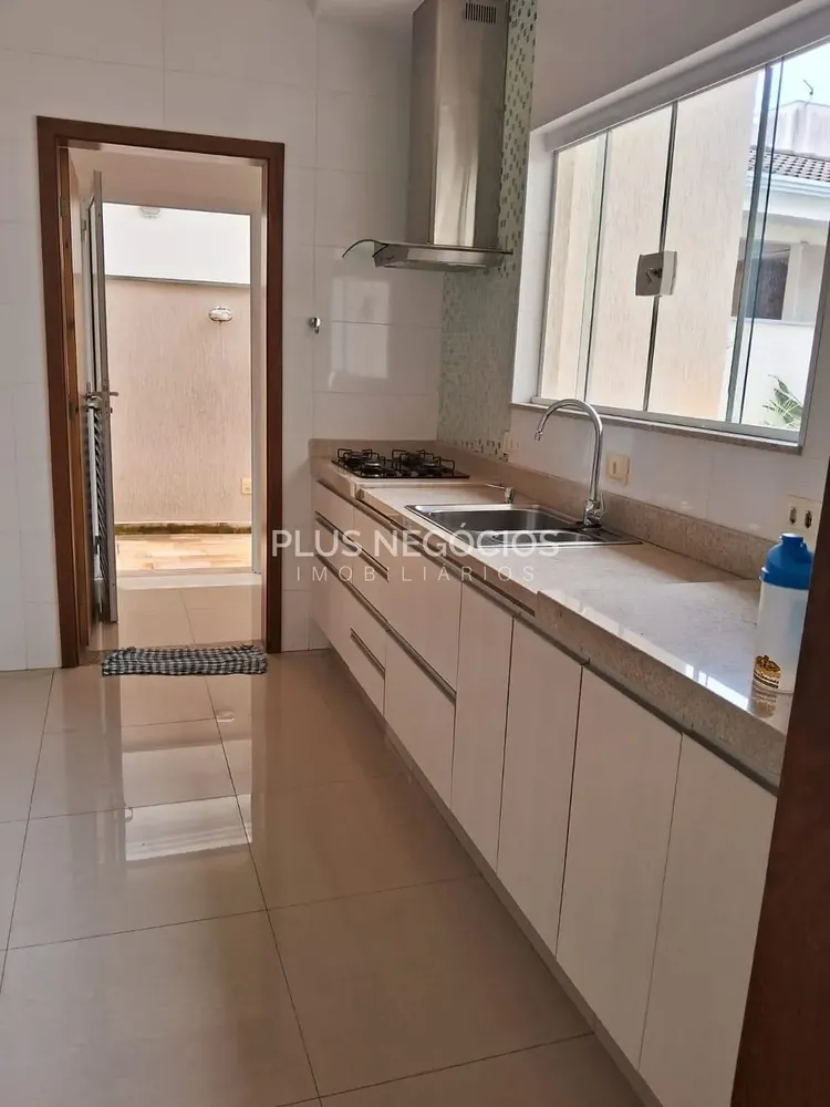 Casa, 3 quartos, 222 m² - Foto 6
