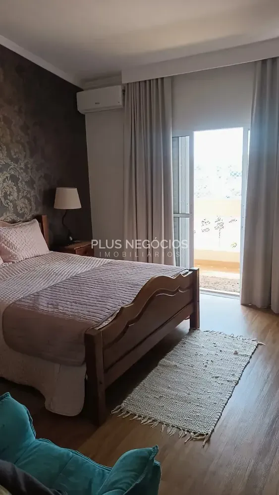 Casa, 3 quartos, 233 m² - Foto 12