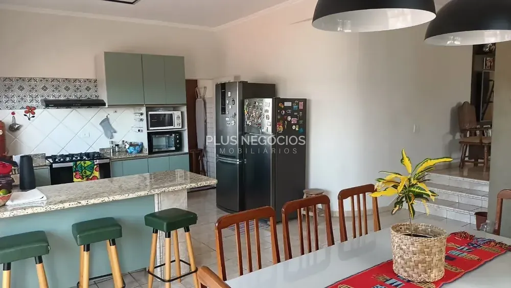 Casa, 3 quartos, 233 m² - Foto 4