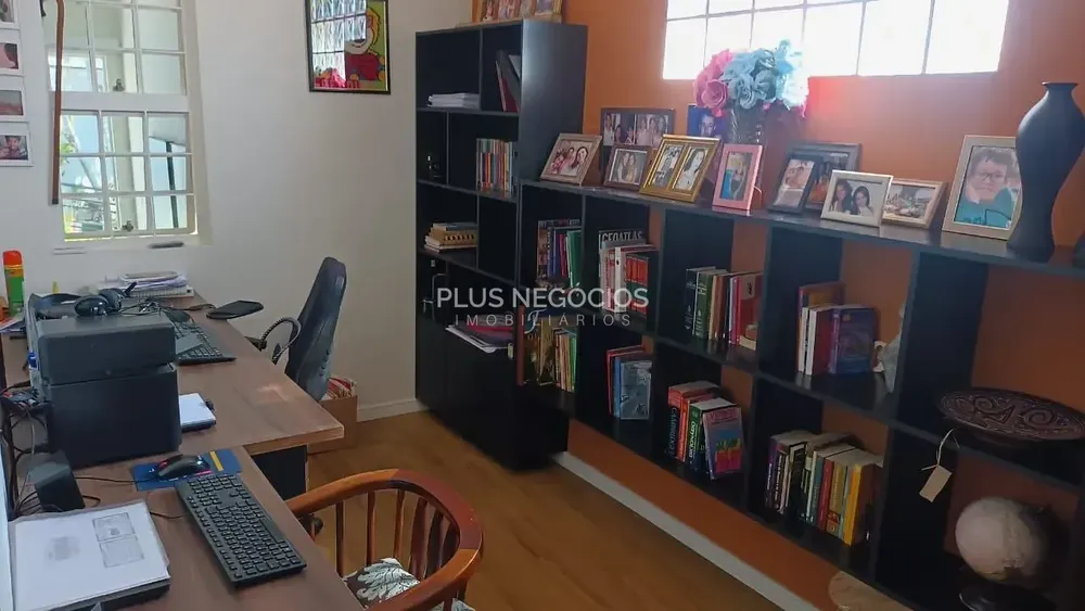 Casa, 3 quartos, 233 m² - Foto 8
