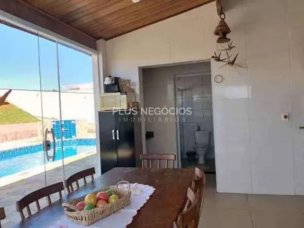 Casa, 3 quartos, 200 m² - Foto 4