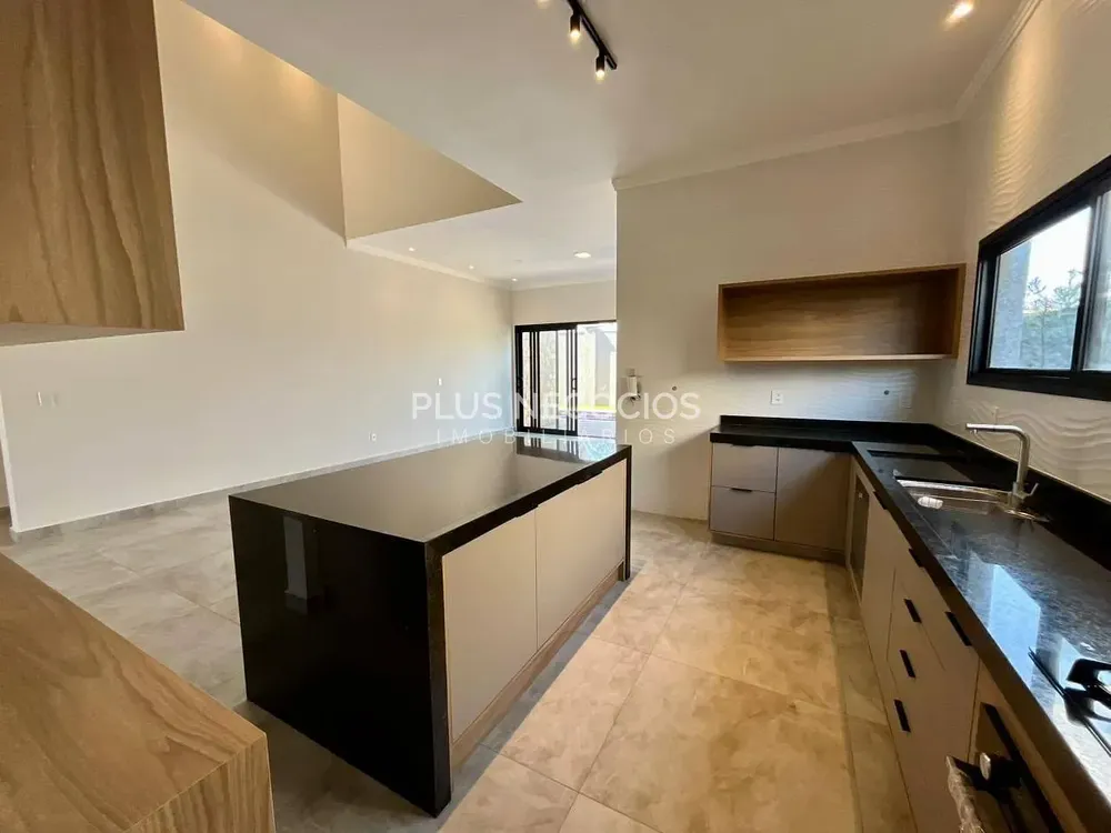 Casa, 3 quartos, 243 m² - Foto 8