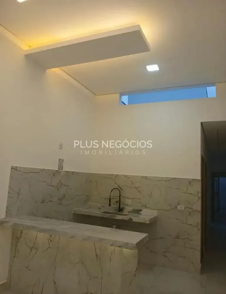 Casa, 2 quartos, 61 m² - Foto 1