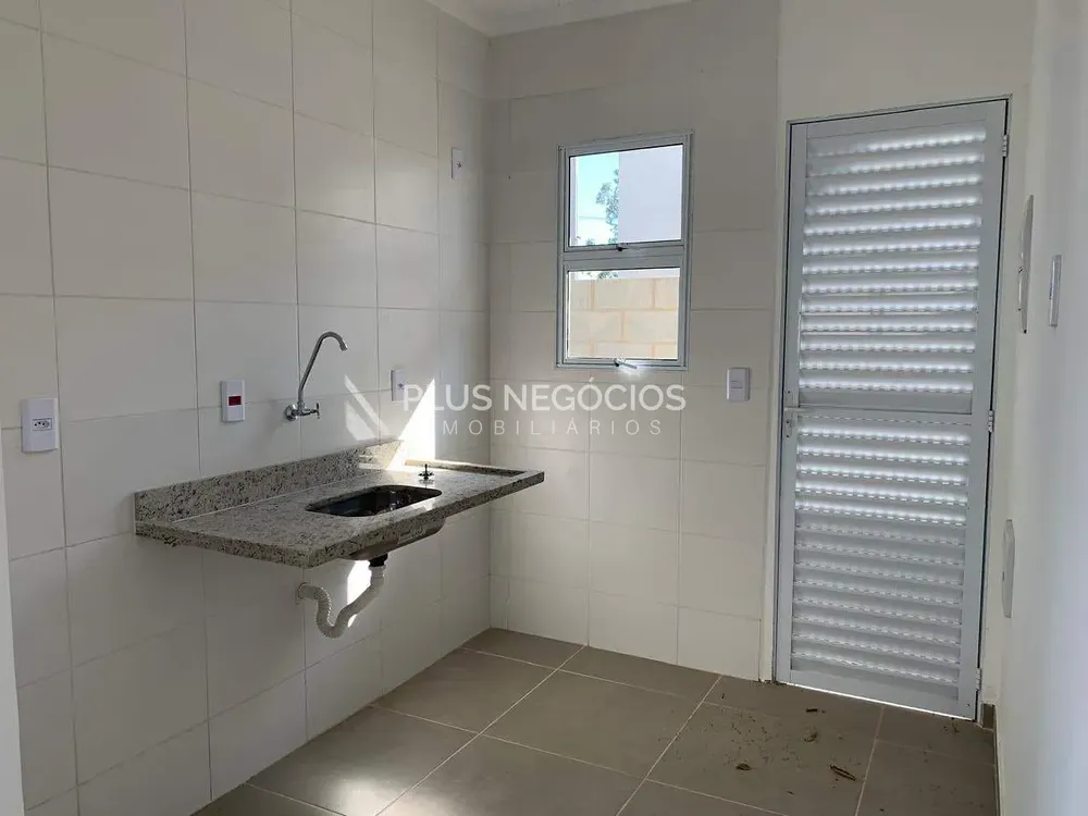 Casa, 3 quartos, 97 m² - Foto 2
