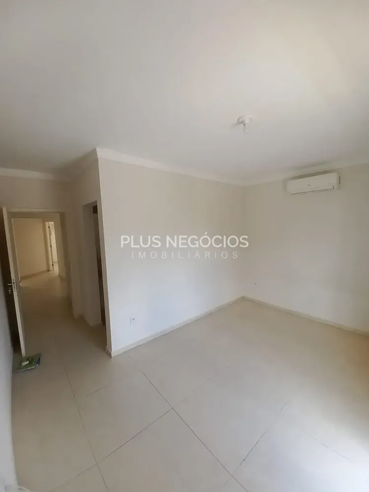 Casa, 3 quartos, 244 m² - Foto 6