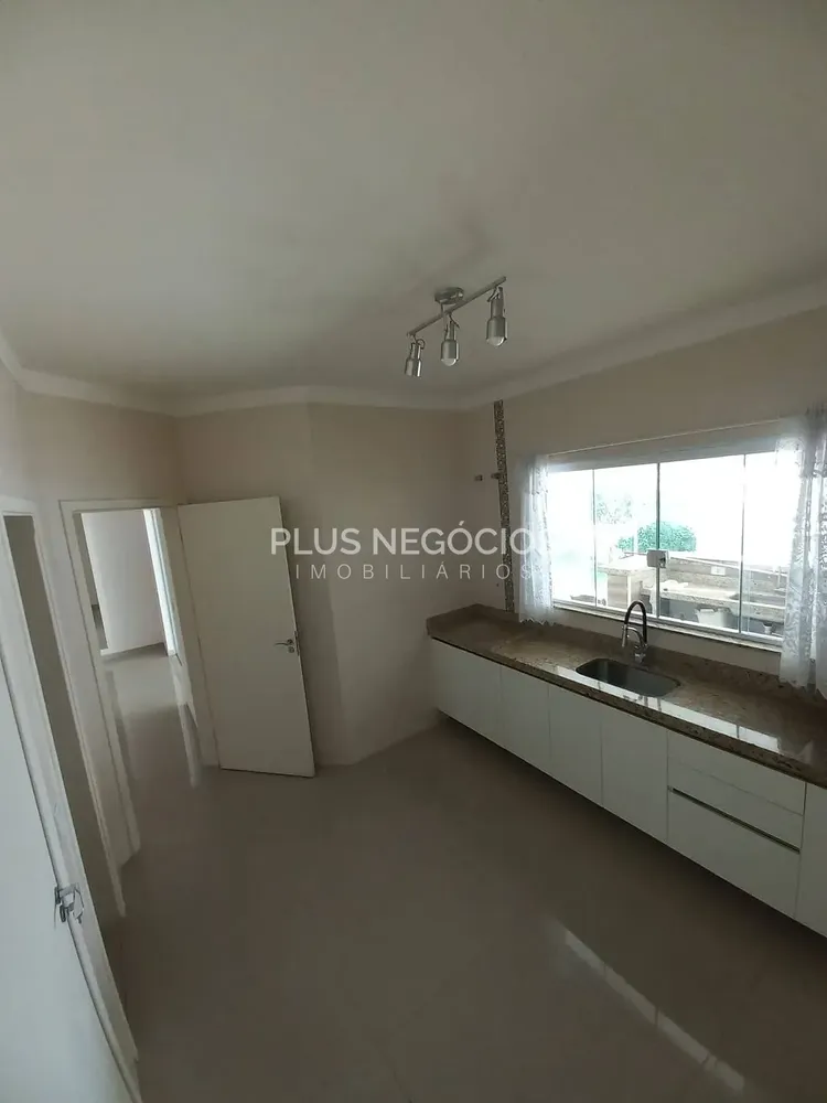 Casa, 3 quartos, 244 m² - Foto 5