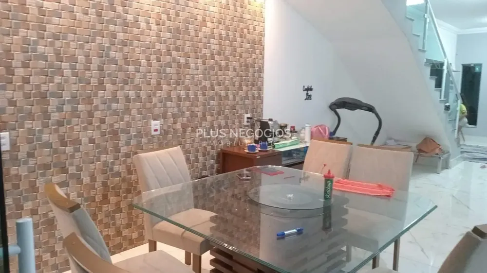 Sobrado, 3 quartos, 128 m² - Foto 2