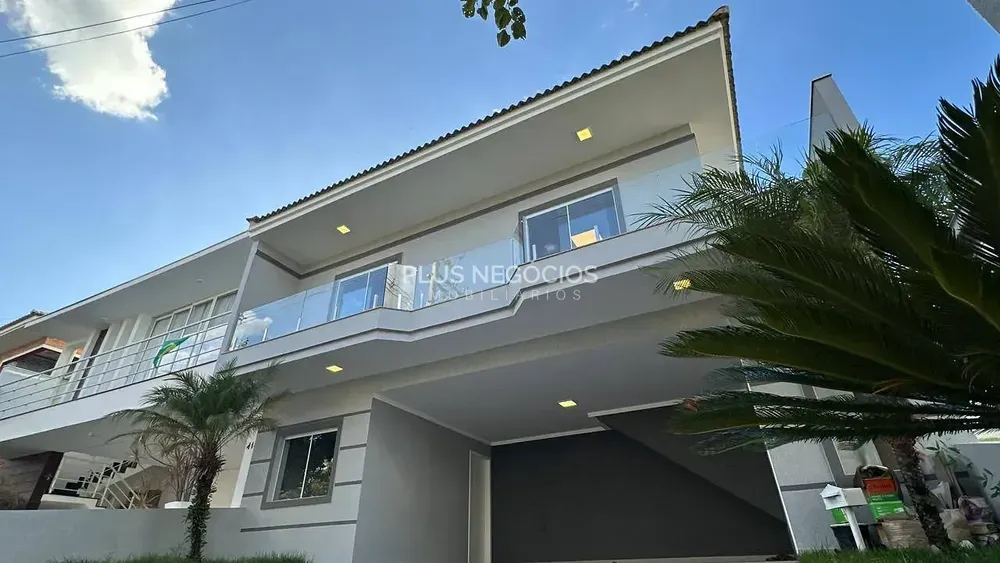Casa, 3 quartos, 225 m² - Foto 2