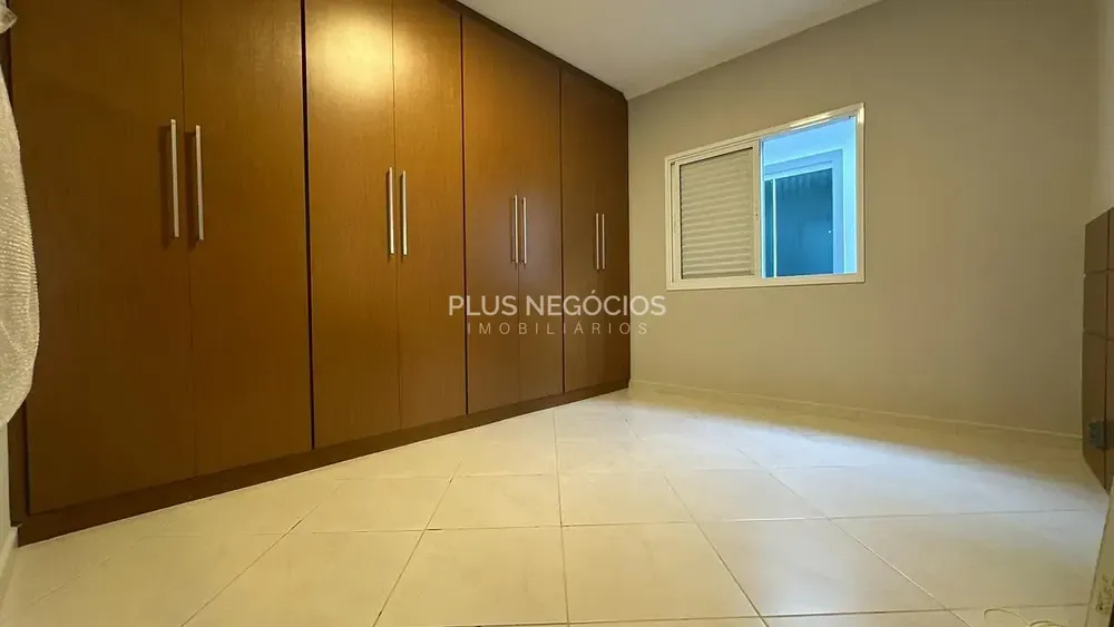 Casa, 3 quartos, 225 m² - Foto 7