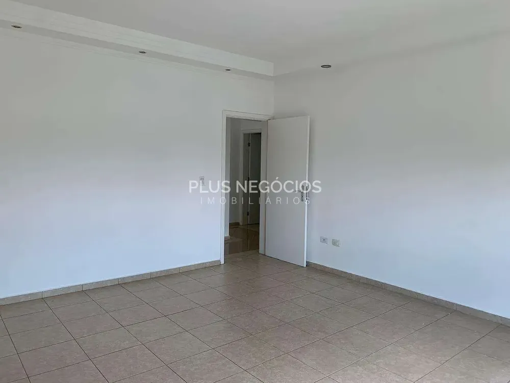 Casa, 3 quartos, 329 m² - Foto 10