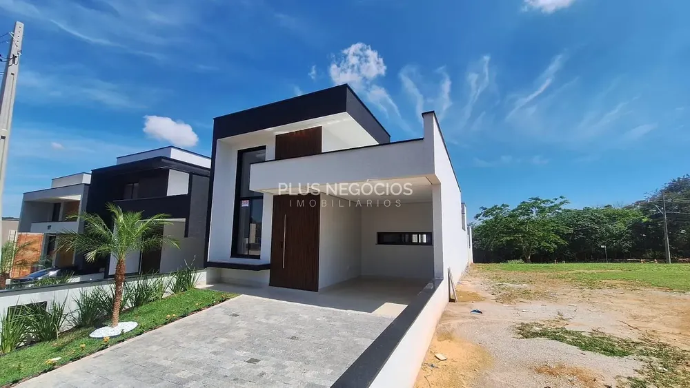 Casa, 3 quartos, 110 m² - Foto 1