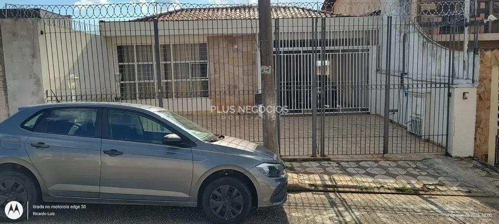 Casa, 5 quartos, 250 m² - Foto 1