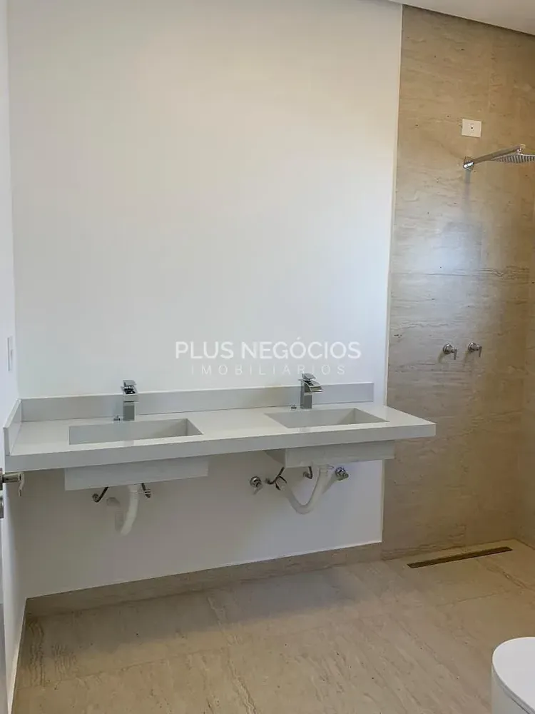 Casa, 3 quartos, 244 m² - Foto 9