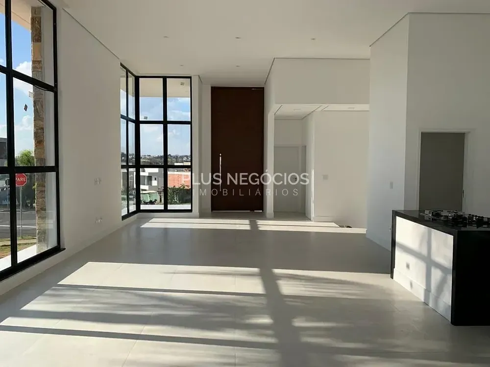 Casa, 3 quartos, 244 m² - Foto 4
