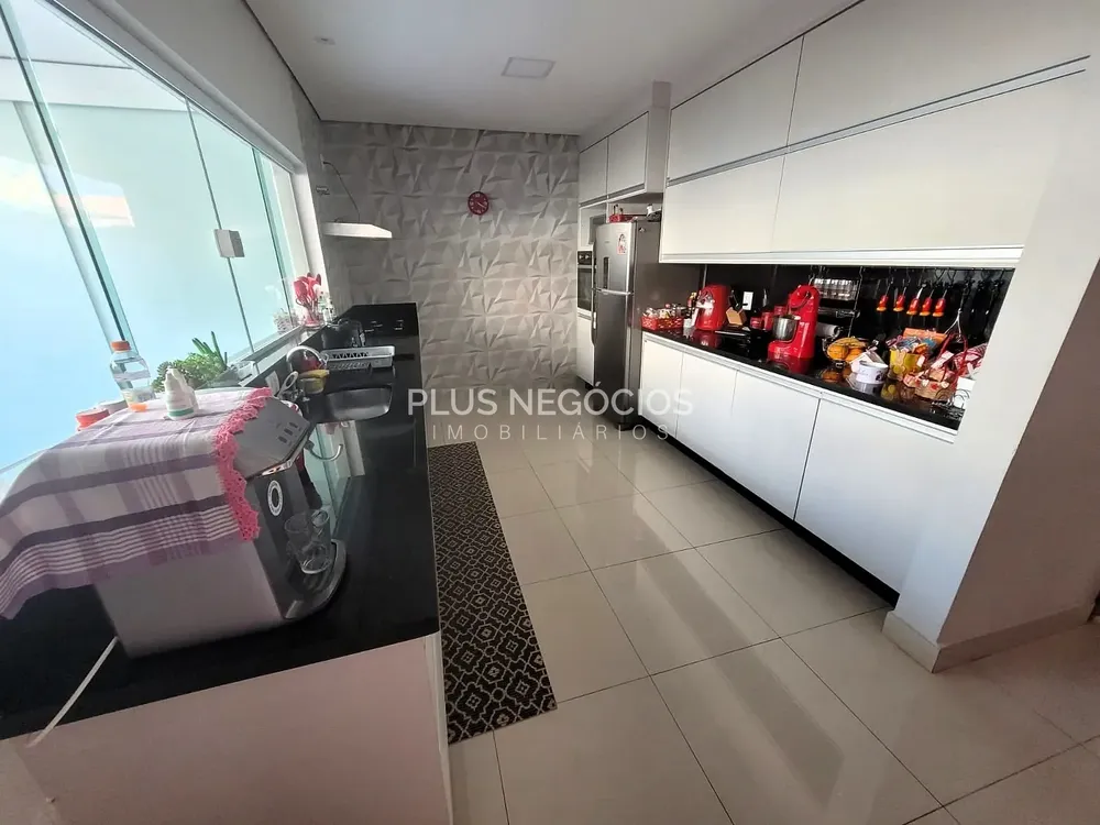 Sobrado, 3 quartos, 165 m² - Foto 2