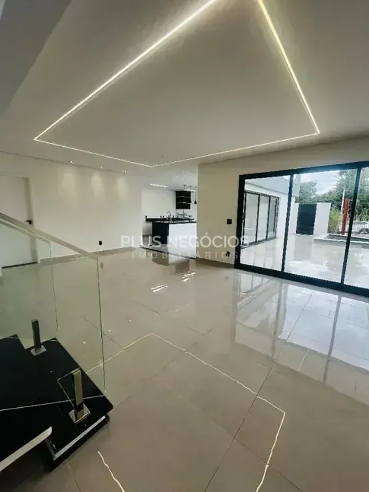 Casa, 3 quartos, 280 m² - Foto 2