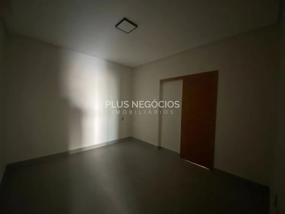 Casa, 3 quartos, 250 m² - Foto 3