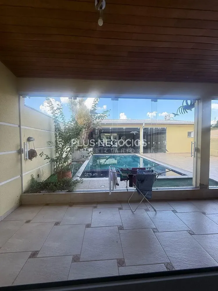 Casa, 4 quartos, 310 m² - Foto 4