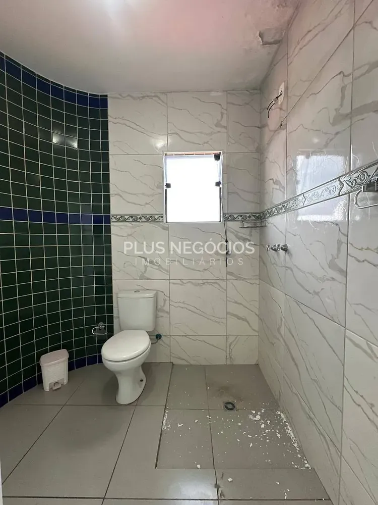 Casa, 4 quartos, 349 m² - Foto 2