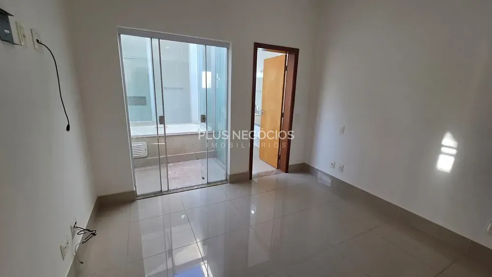 Casa, 3 quartos, 222 m² - Foto 10