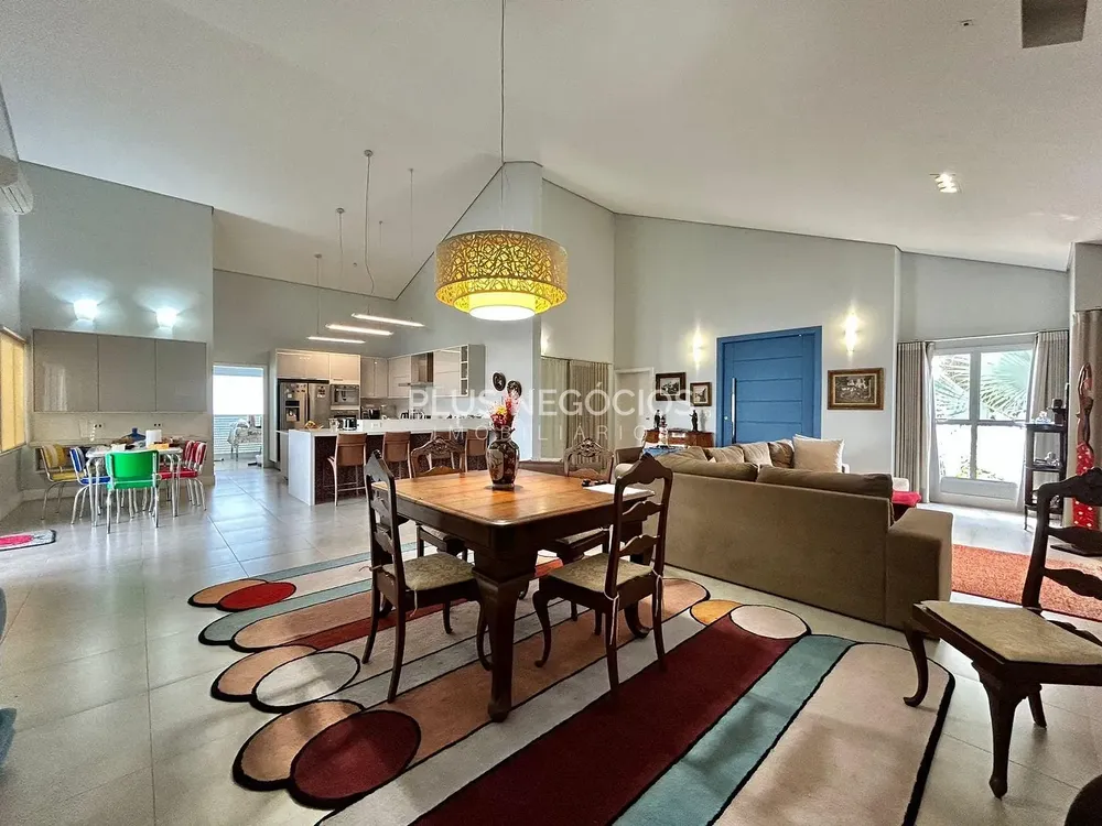 Casa, 4 quartos, 453 m² - Foto 1