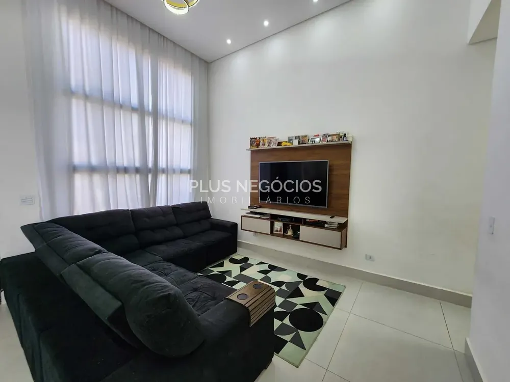 Casa, 3 quartos, 198 m² - Foto 3