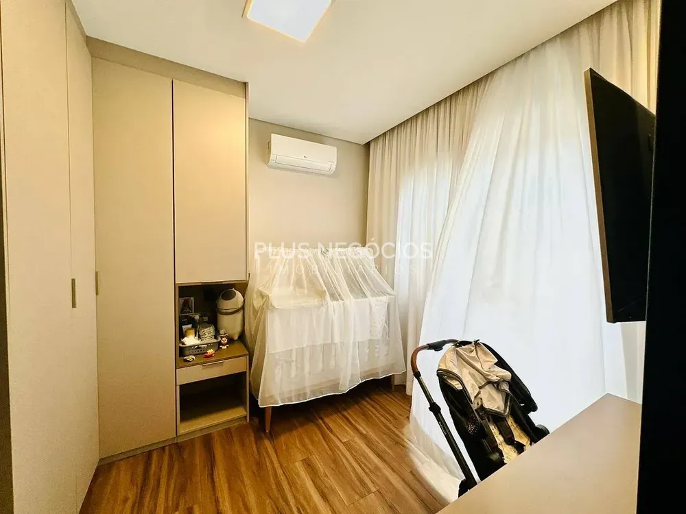 Casa, 3 quartos, 222 m² - Foto 3
