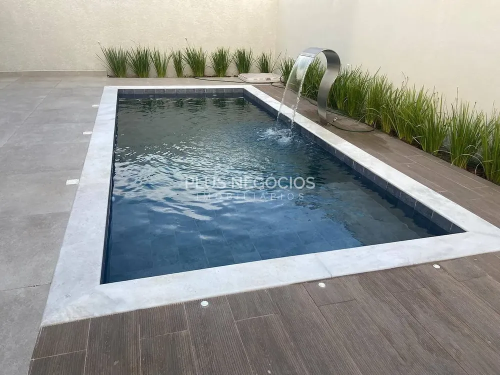 Casa, 3 quartos, 250 m² - Foto 2