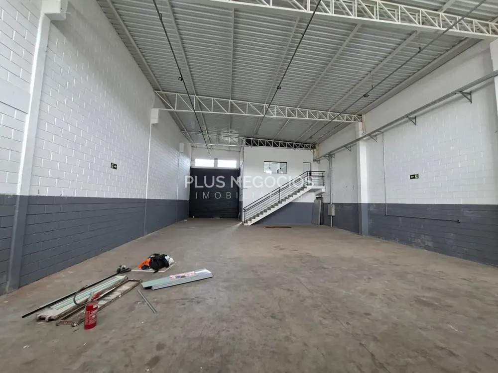 Depósito-Galpão, 330 m² - Foto 4