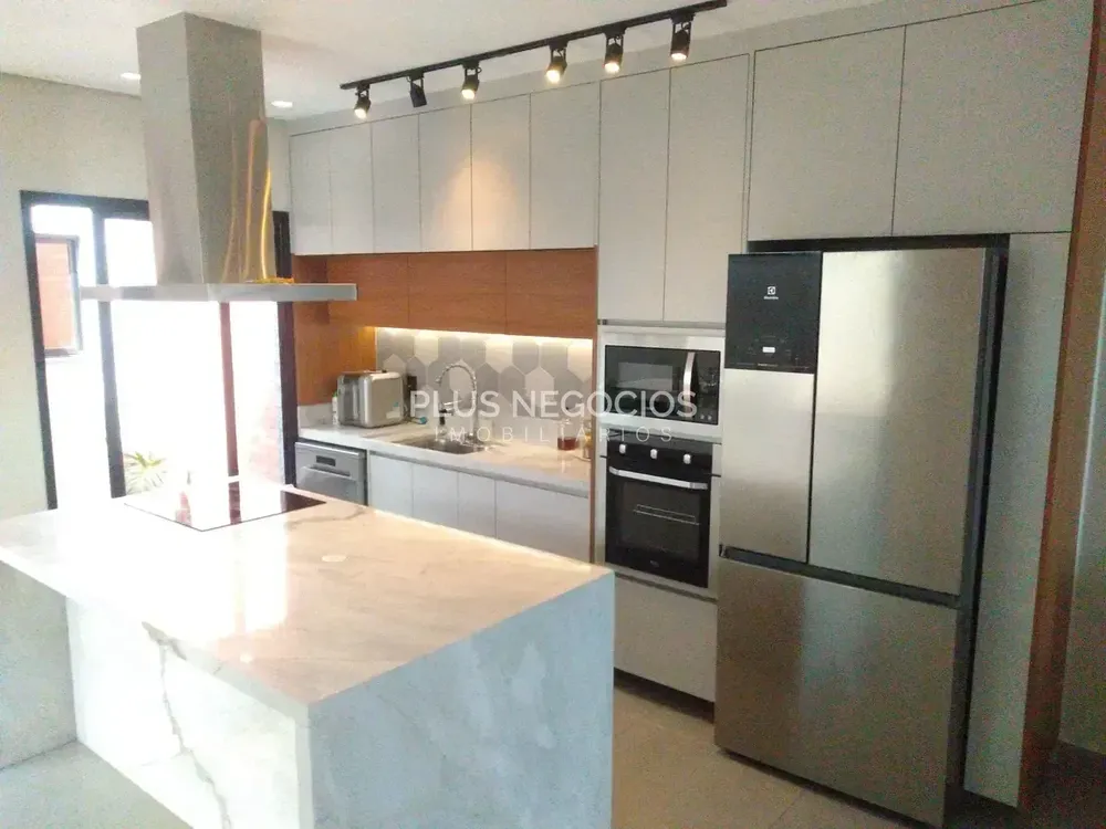 Casa, 3 quartos, 137 m² - Foto 4