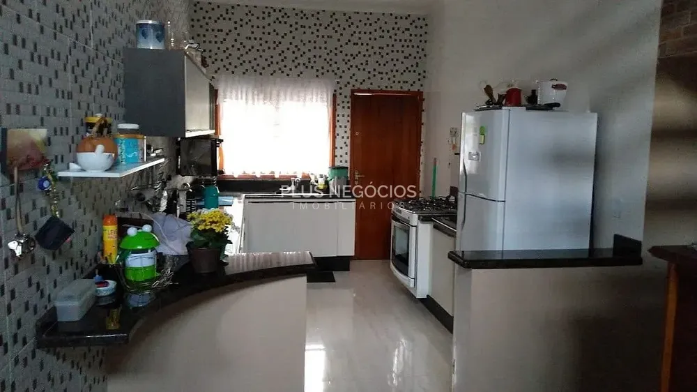 Sítio, 7 quartos, 1500 m² - Foto 2