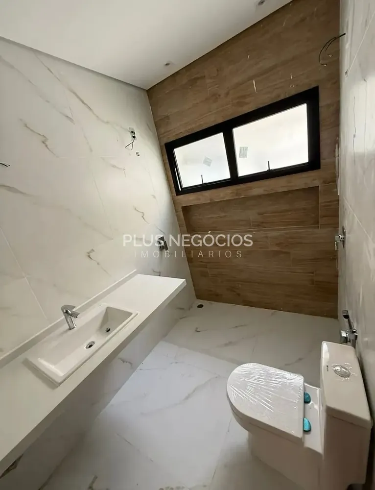 Casa, 3 quartos, 204 m² - Foto 2