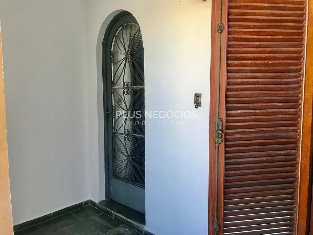 Casa, 1 quarto, 300 m² - Foto 1