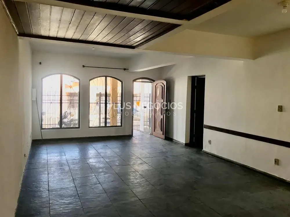 Casa, 1 quarto, 300 m² - Foto 7