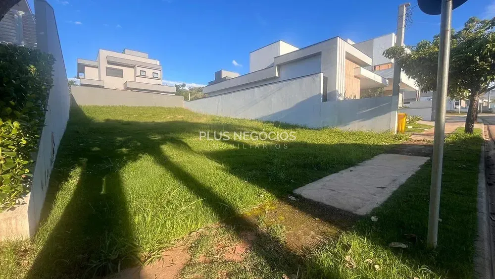 Terreno, 300 m² - Foto 1