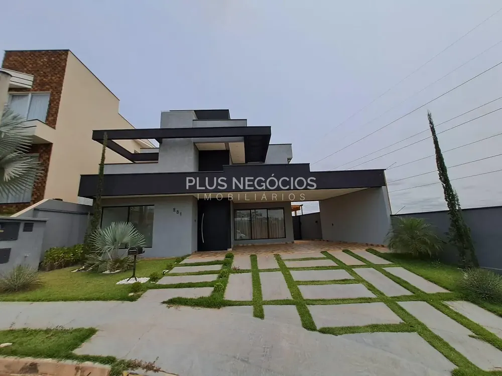 Casa, 2 quartos, 205 m² - Foto 1