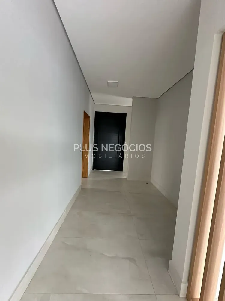 Casa, 3 quartos, 250 m² - Foto 2