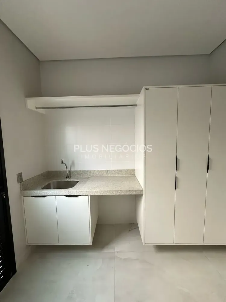 Casa, 3 quartos, 250 m² - Foto 4