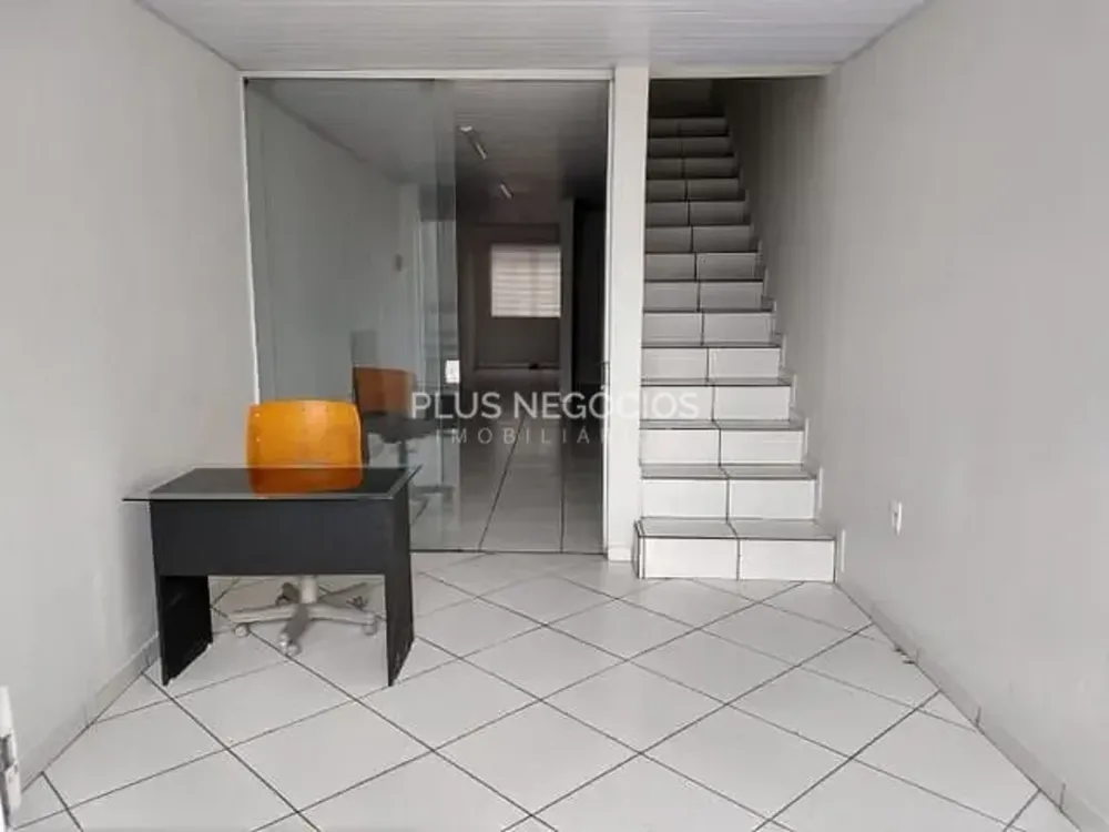 Casa, 2 quartos, 162 m² - Foto 1