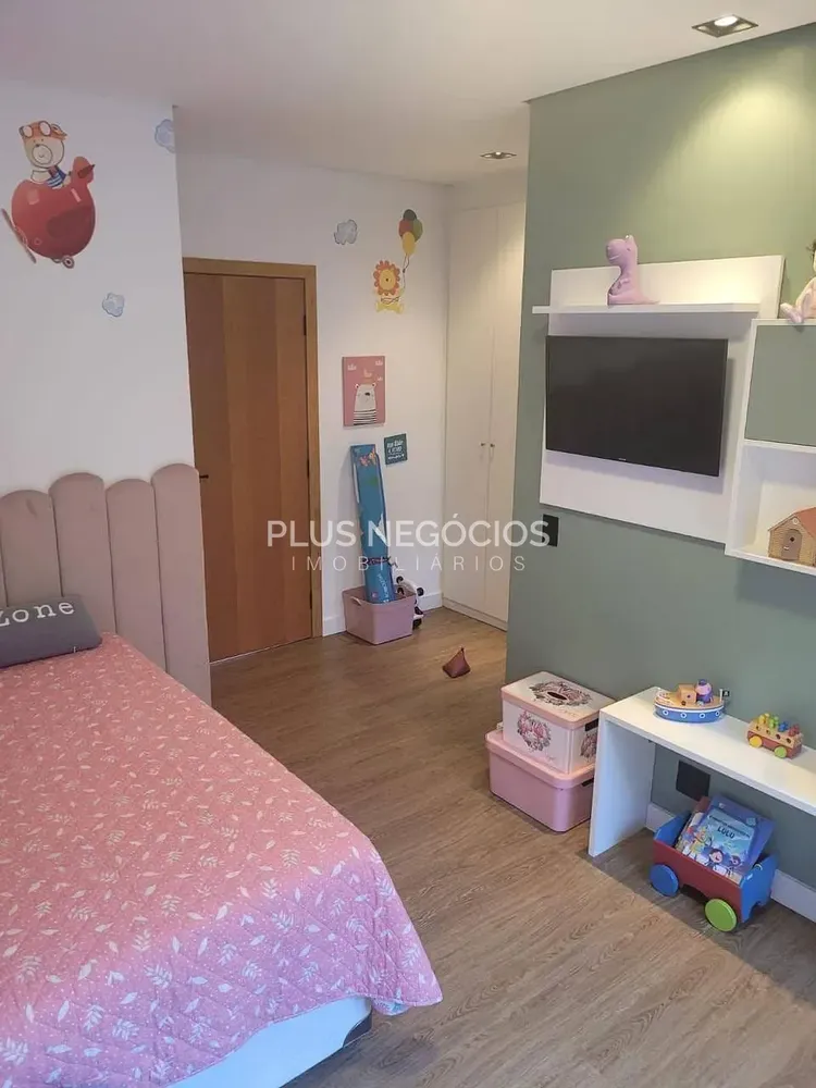 Casa, 4 quartos, 457 m² - Foto 1