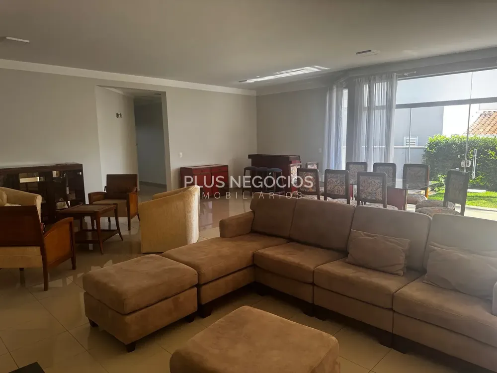 Casa, 3 quartos, 328 m² - Foto 3