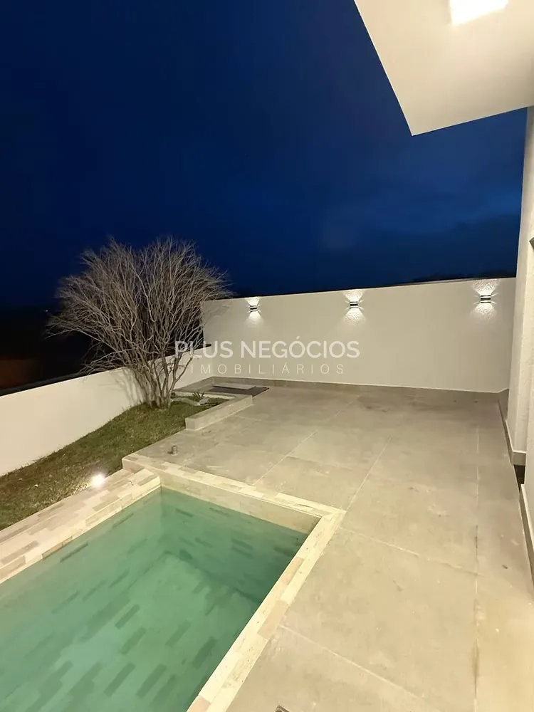 Casa, 4 quartos, 248 m² - Foto 10