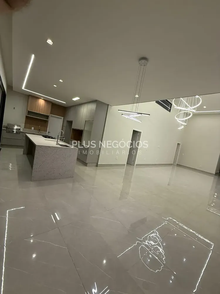 Casa, 4 quartos, 248 m² - Foto 8