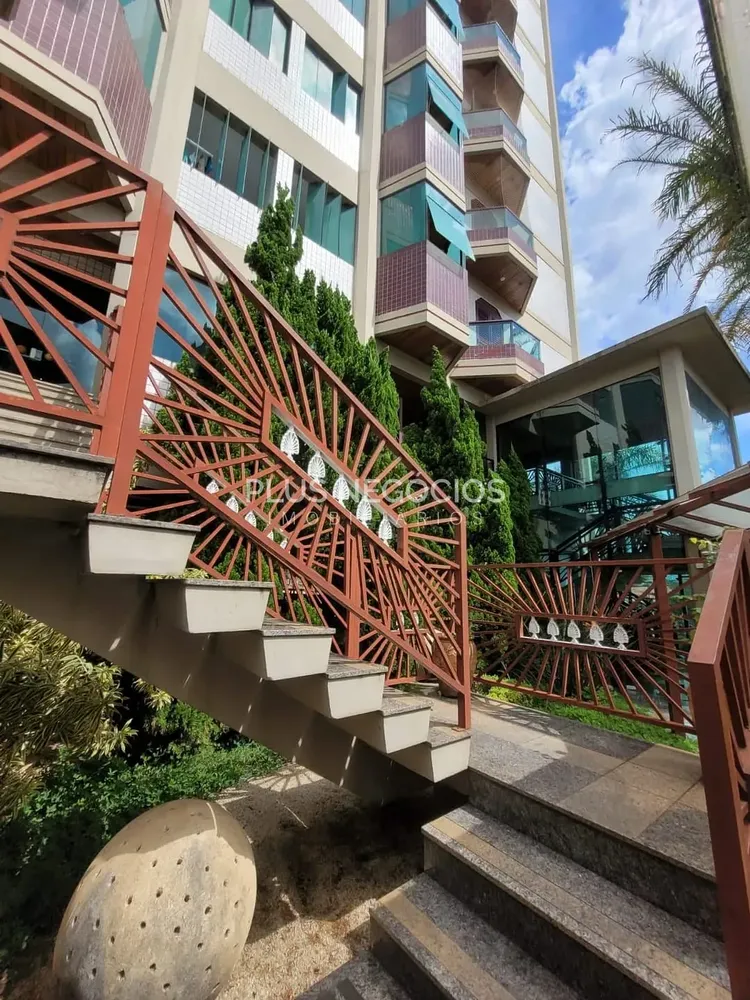 Apartamento, 3 quartos, 224 m² - Foto 2
