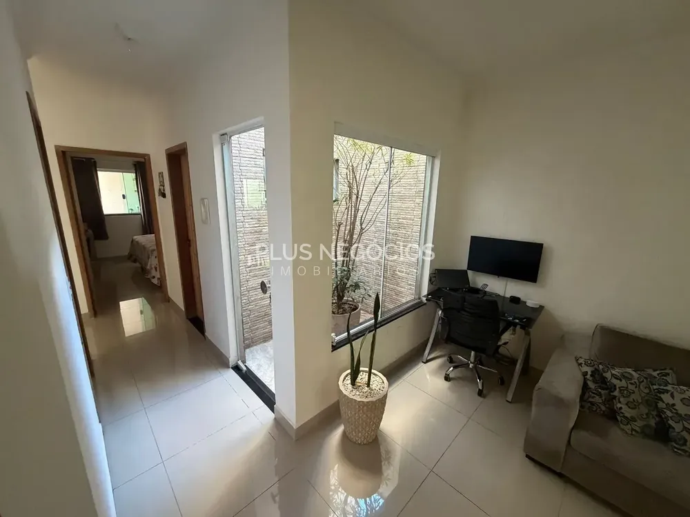 Casa, 2 quartos, 200 m² - Foto 1