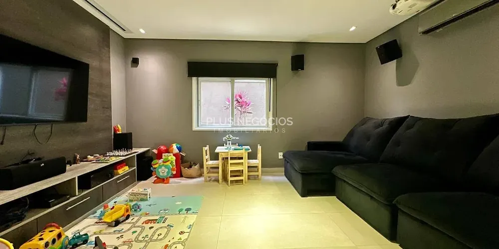 Casa, 4 quartos, 296 m² - Foto 2