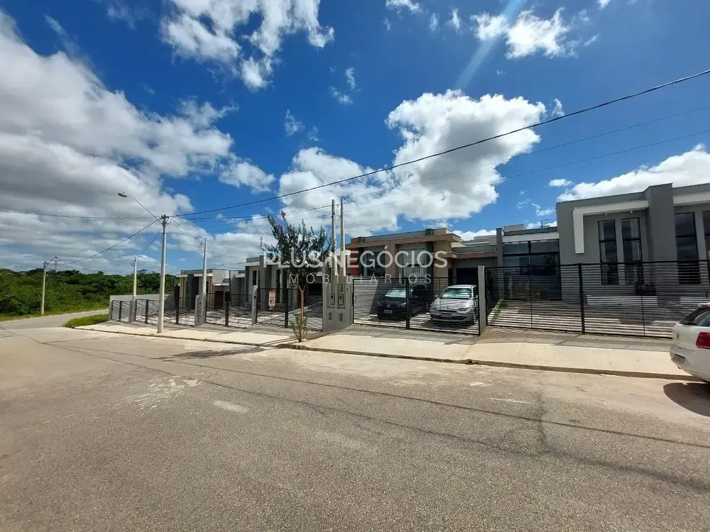 Casa, 3 quartos, 67 m² - Foto 2
