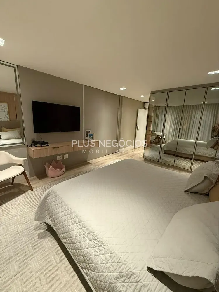 Apartamento, 3 quartos, 220 m² - Foto 8